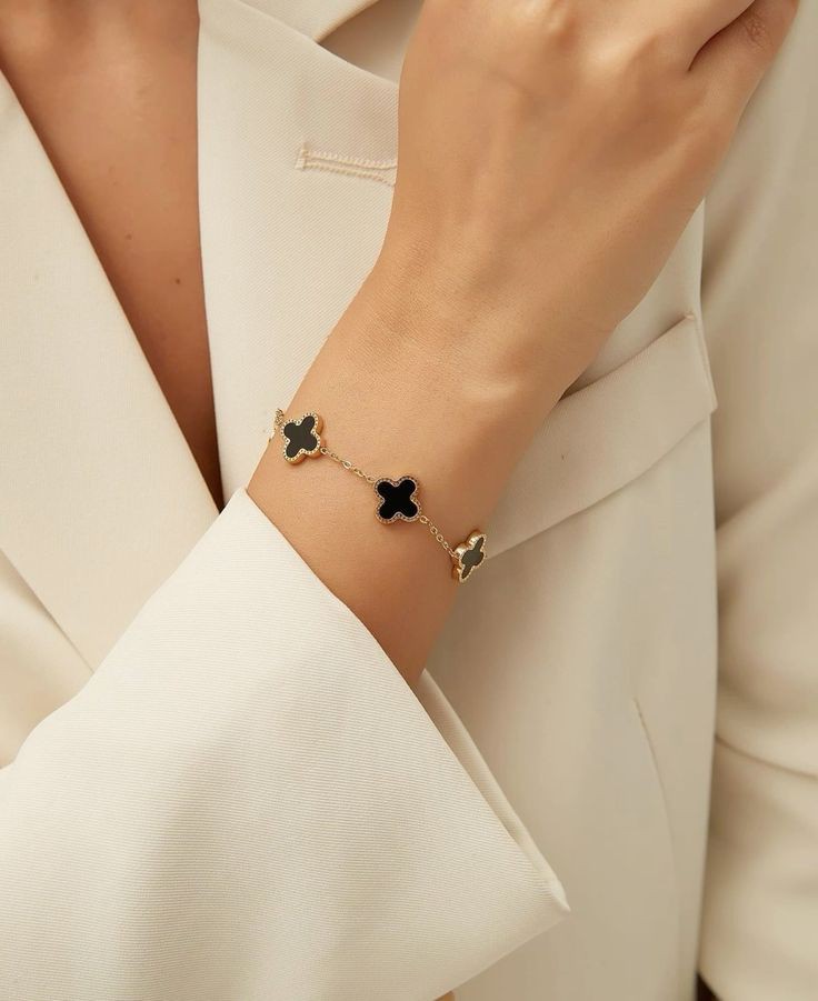 Clover Bracelet -Black